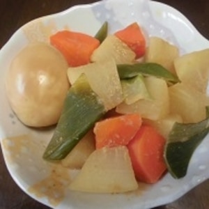 野菜とゆで卵の煮物